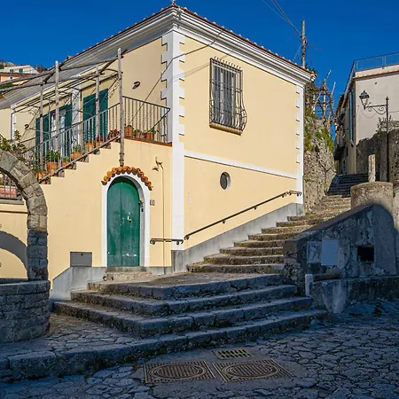 Minuta Skyline Apartment Pontone